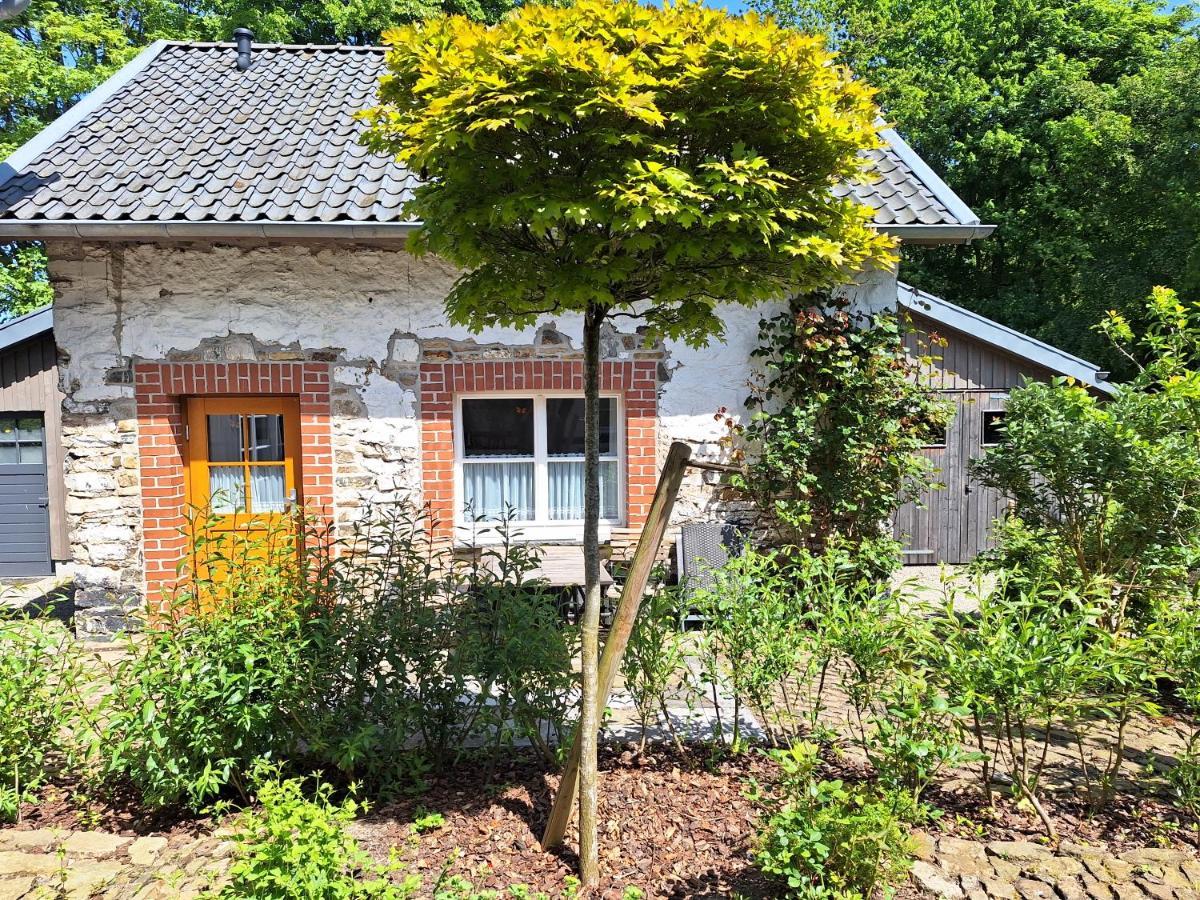 Ferienhaus Altes Backhaus Рётген Экстерьер фото